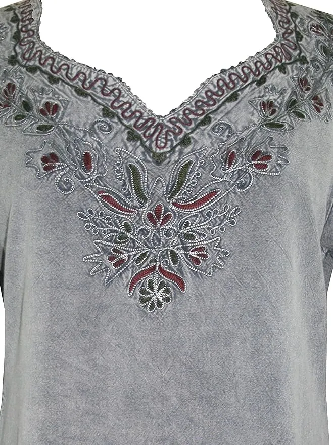 720 B Diamond Neck Renaissance Embroidered Blouse