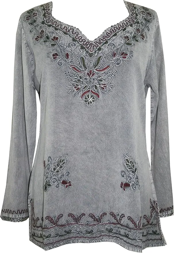720 B Diamond Neck Renaissance Embroidered Blouse