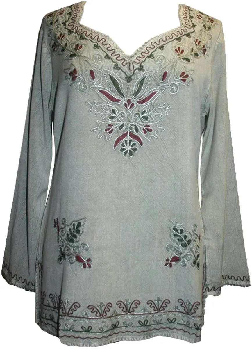 720 B Diamond Neck Renaissance Embroidered Blouse