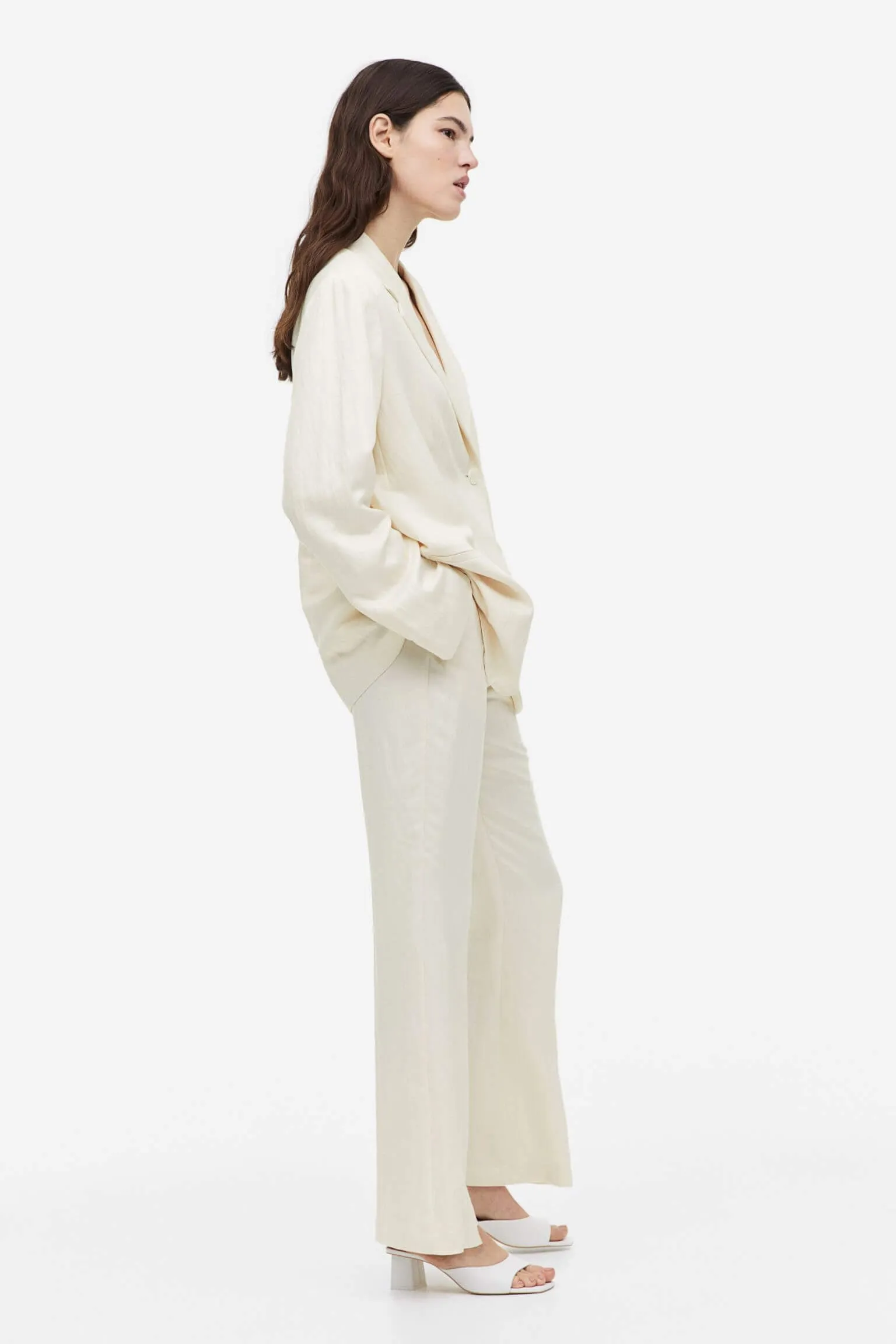 H&M Flared Viscose trousers, cream