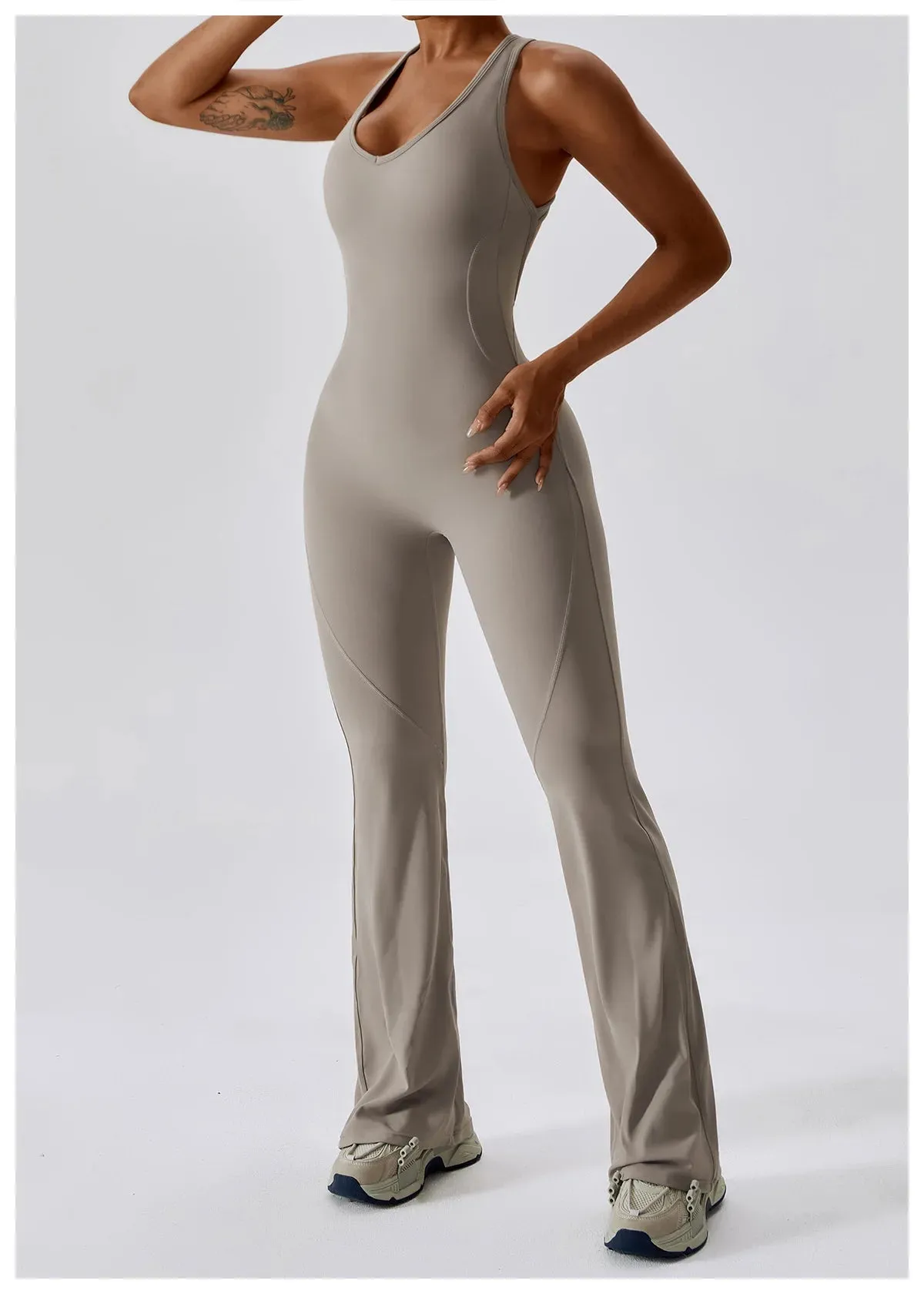 V SHAPE OPEN BACK FLARE JUMPSUIT