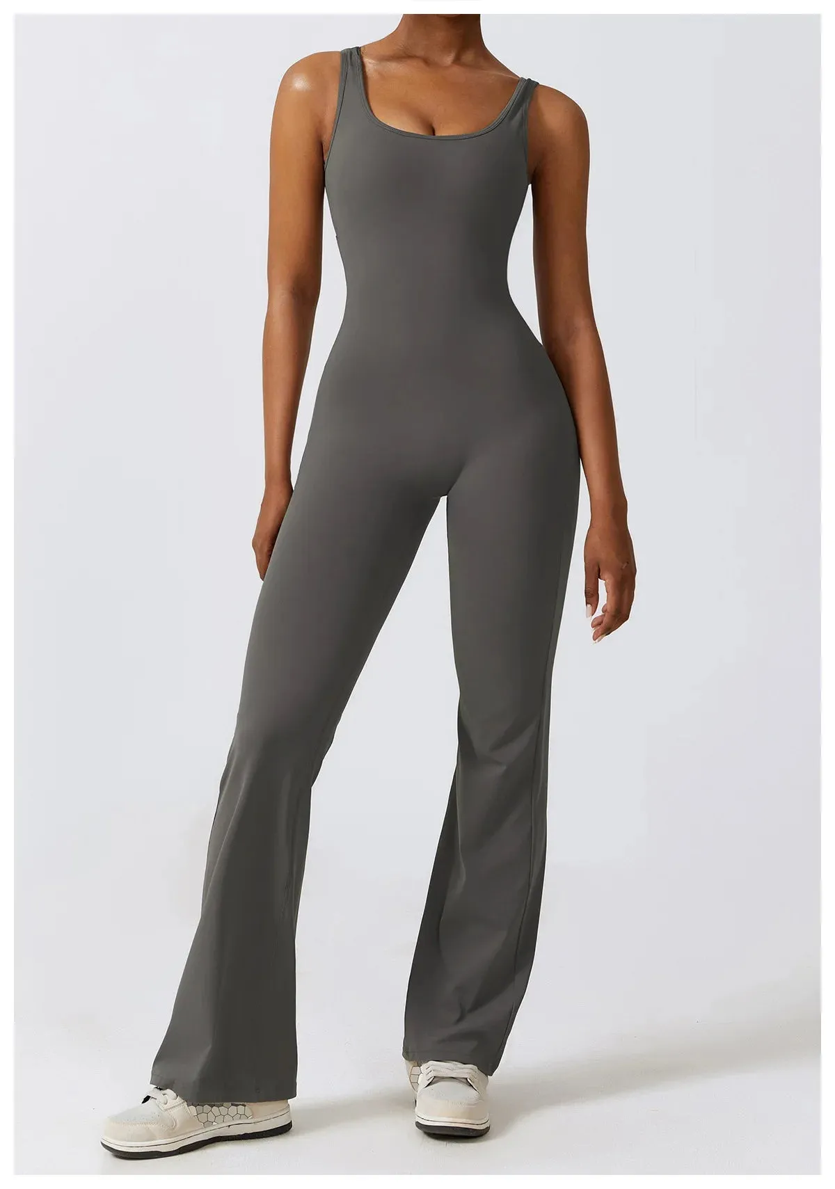 V SHAPE OPEN BACK FLARE JUMPSUIT